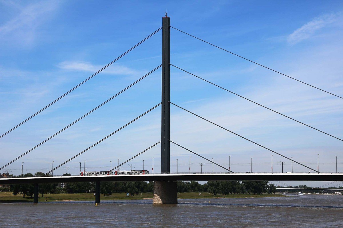 Foto Oberkassel - exklusiv, charmant und naturnah.