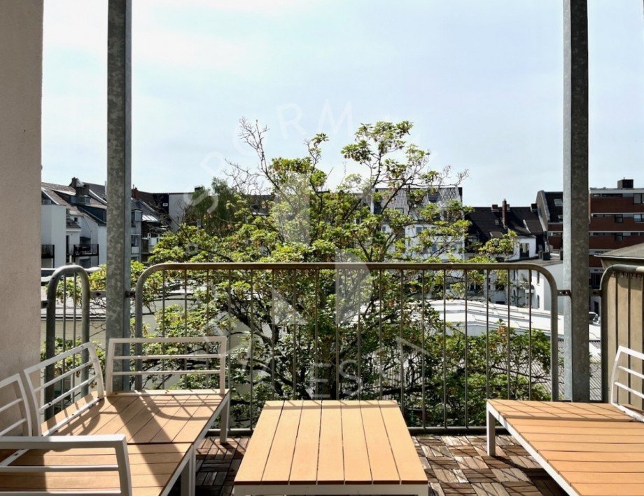 S�d-Balkon Etagenwohnung D�sseldorf