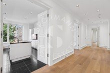 K�che und Flur    Stockum: Exklusive Luxuswohnung auf park�hnlichem Grundst�ck