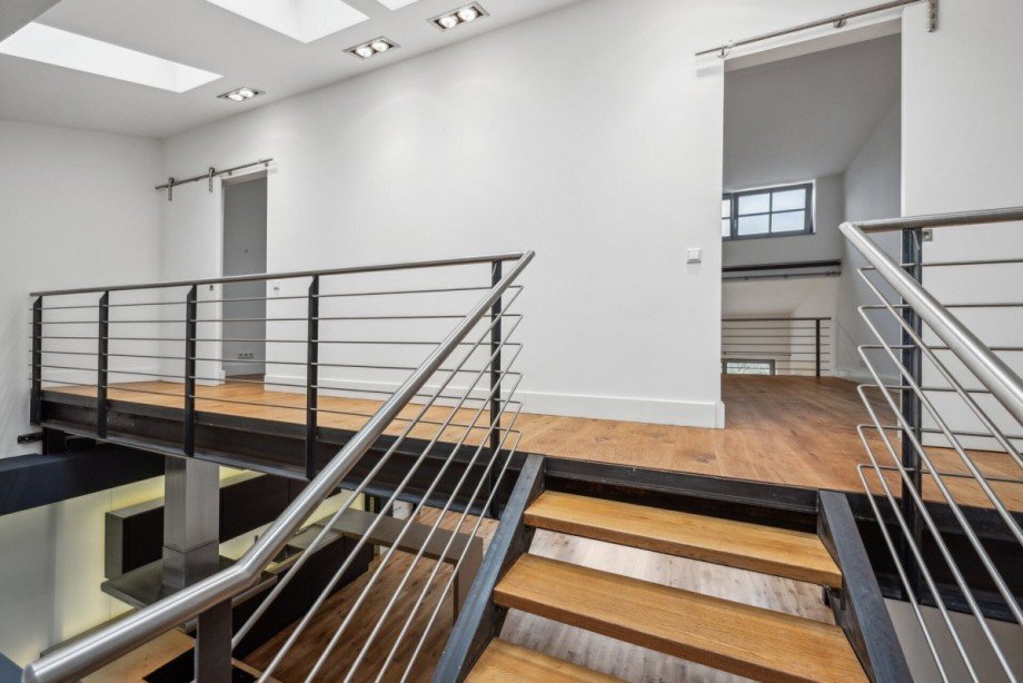 offene Schlafebene Loft-Studio-Atelier D�sseldorf