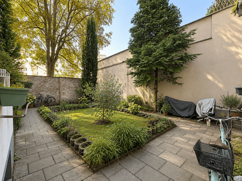 Innenhof - virtuell aufger�umt Wohnung D�sseldorf