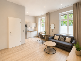 Hauptbild Renditestark vermietet & gepflegt: M�blierte 2-Zimmer-Wohnung - 2019 saniert