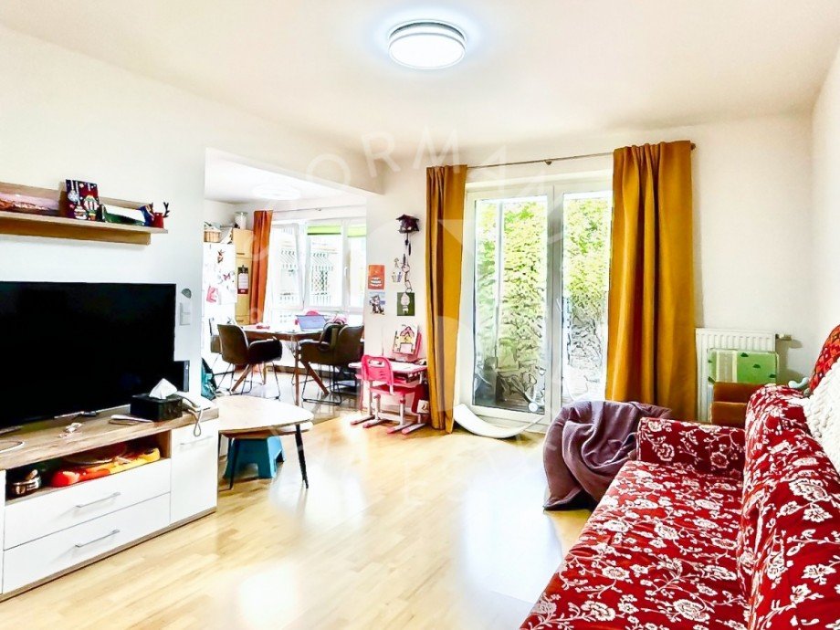 Wohn-/Essbereich Etagenwohnung D�sseldorf