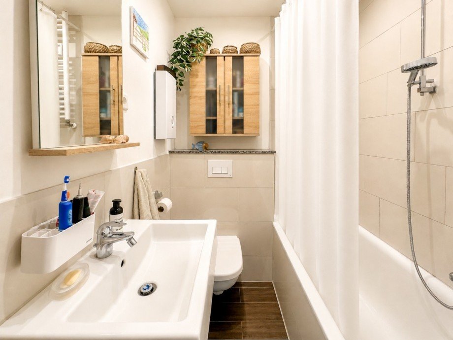 Wannenbad Etagenwohnung D�sseldorf