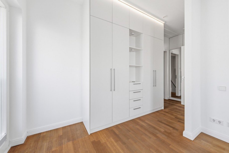 Master-Schlafzimmer 2r Maisonettewohnung D�sseldorf