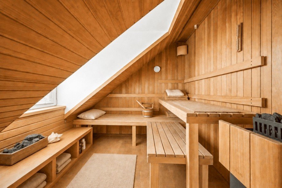 Sauna mit toller Aussicht Penthousewohnung D�sseldorf