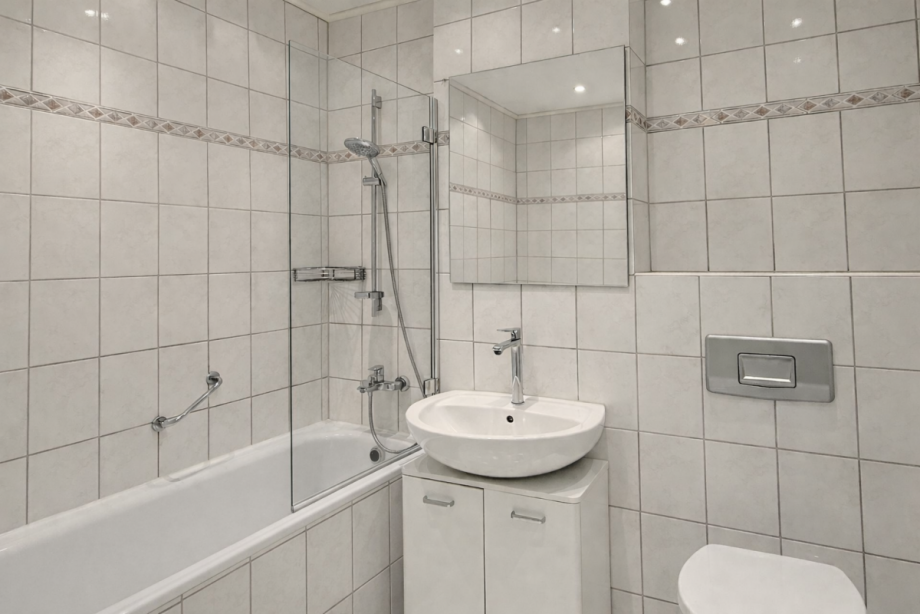 Wannenbad Etagenwohnung Ratingen