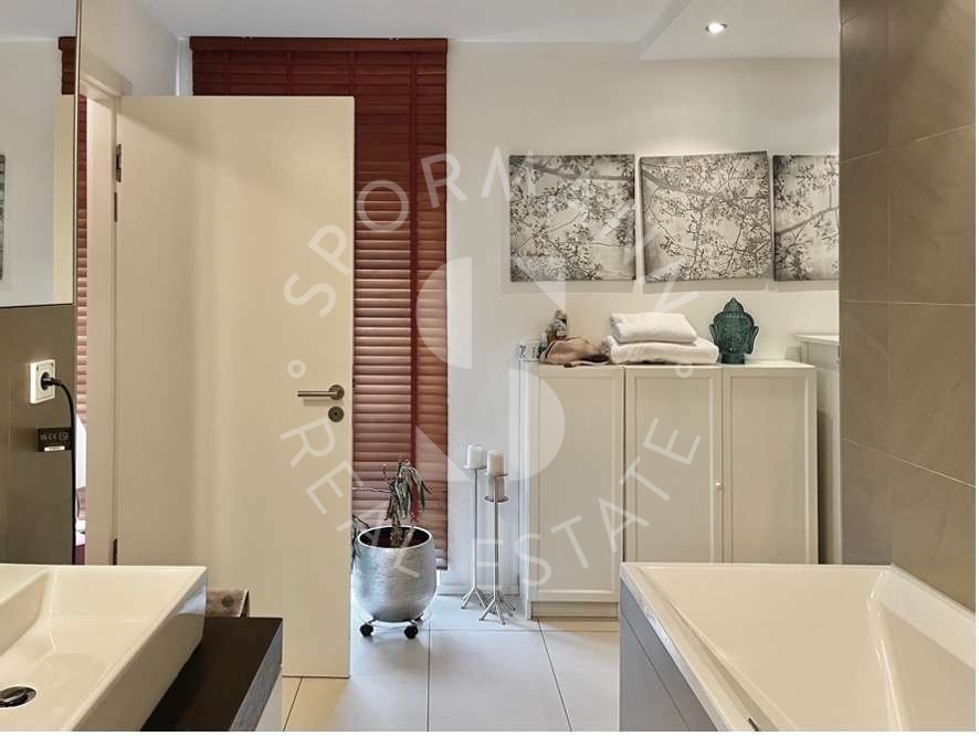 Badezimmer 1 Etagenwohnung D�sseldorf