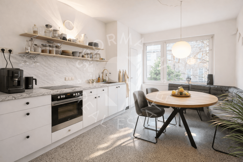 K�chenbereich inkl. EBK Etagenwohnung D�sseldorf