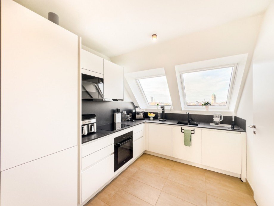 K�che Dachgeschosswohnung D�sseldorf