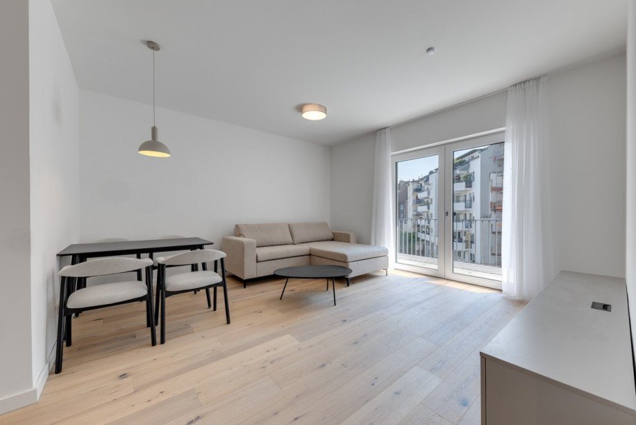 Wohn-Ess-Zimmer Musterwohnung Etagenwohnung D�sseldorf