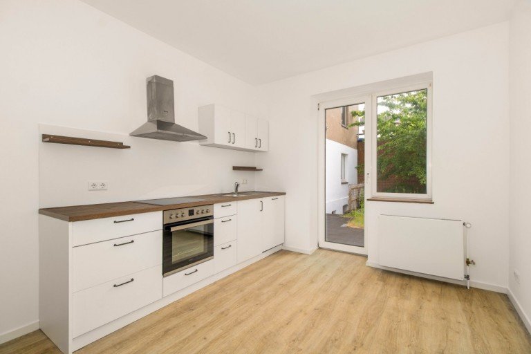 K�che D�sseldorf Erdgeschosswohnung D�sseldorf Derendorf: sanierte Erdgeschosswohnung mit Garten zur Alleinnutzung