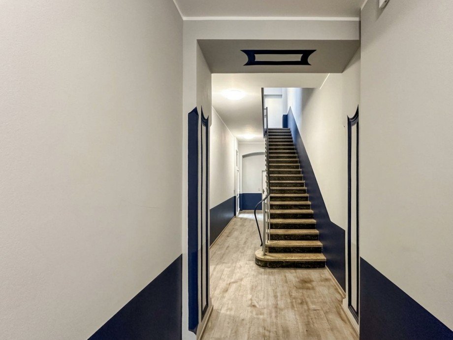 Hausflur Wohnung D�sseldorf