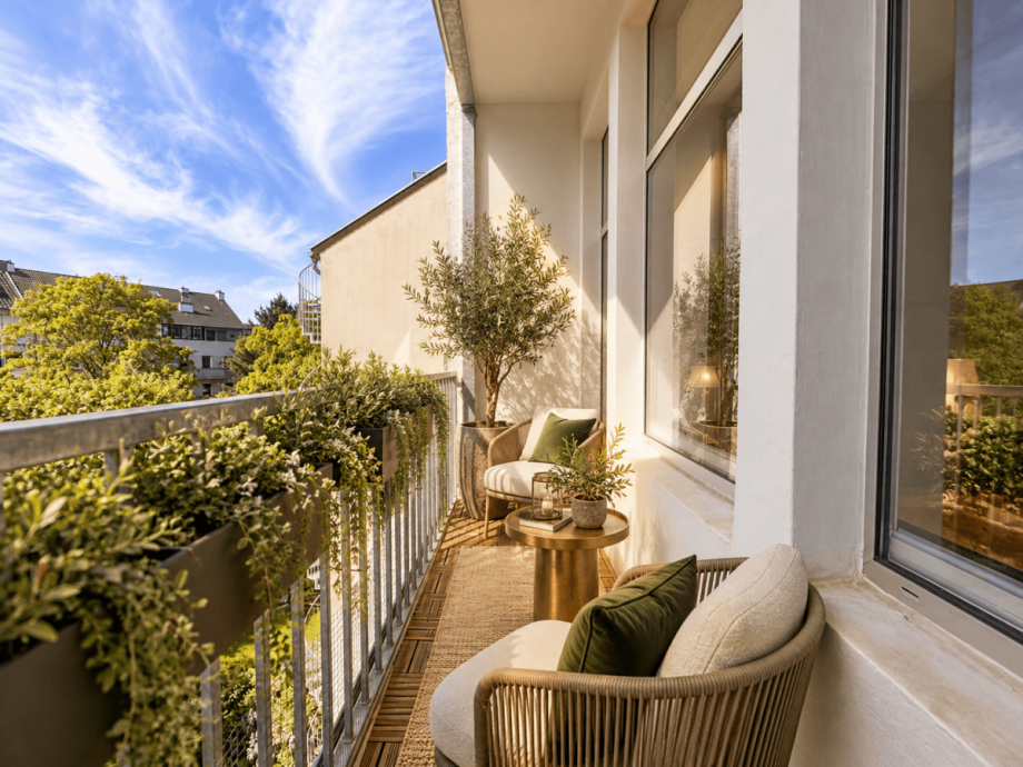 Logia - virtuell m�bliert Etagenwohnung D�sseldorf