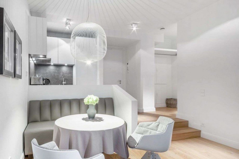 Essbereich mit offener K�che Etagenwohnung D�sseldorf