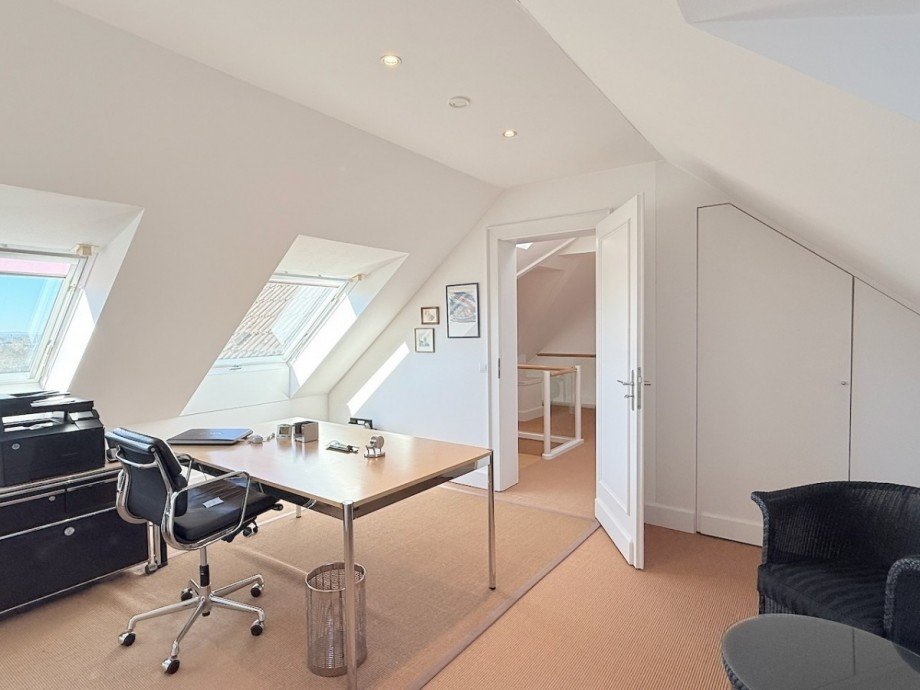 Arbeitszimmer im DG Maisonettewohnung D�sseldorf