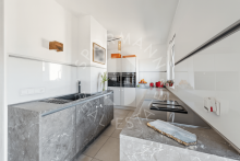 K�che Hochwertige 4-Zimmer-Wohnung mit zwei Balkonen in gefragter Wohnlage