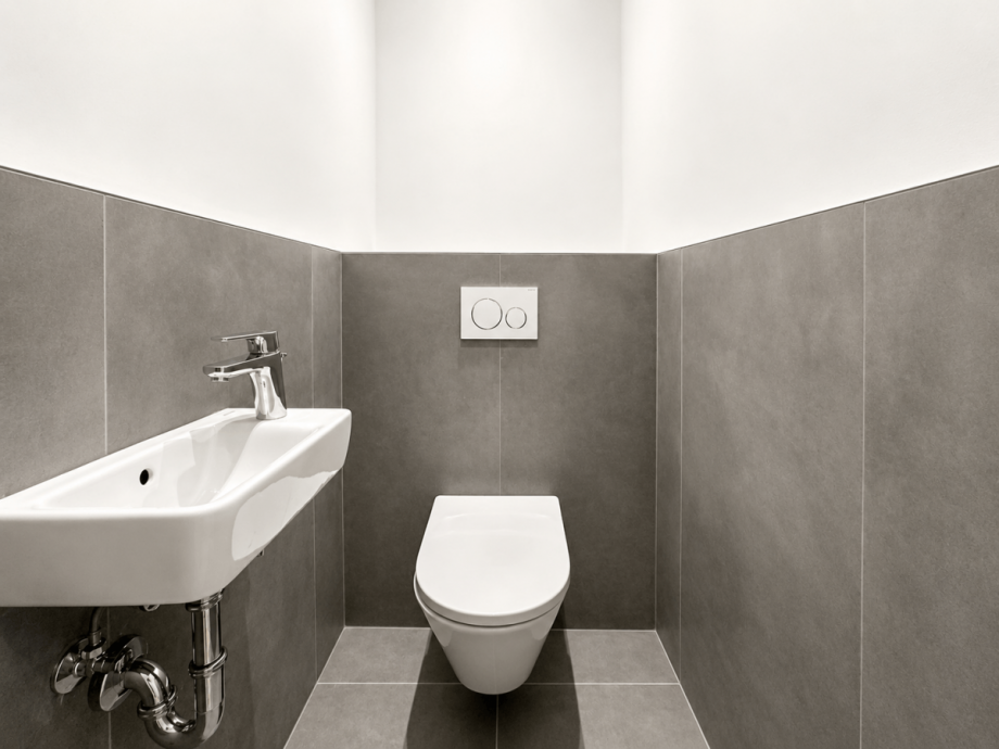 separates WC / G�ste-WC Etagenwohnung D�sseldorf