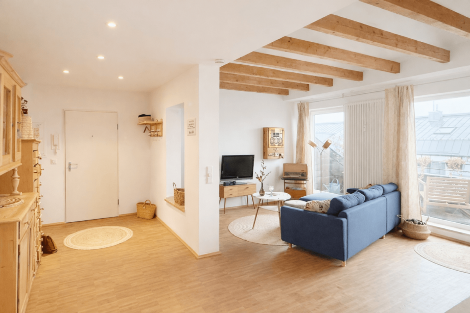 Diele und Wohnzimmer Etagenwohnung D�sseldorf