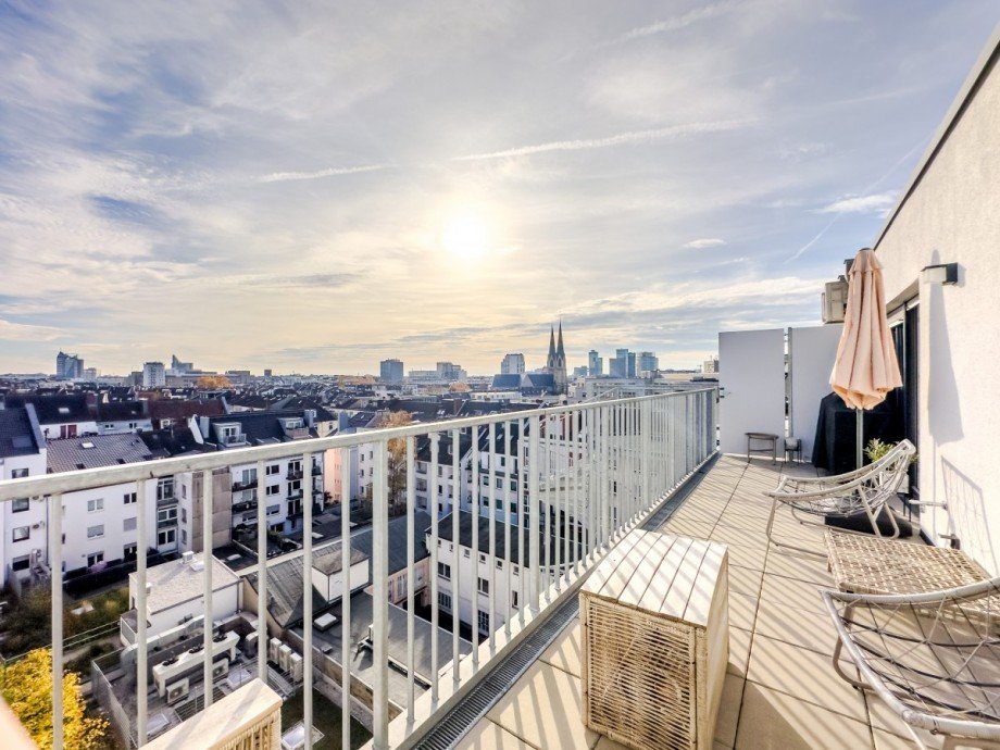 Balkon Dachgeschosswohnung D�sseldorf