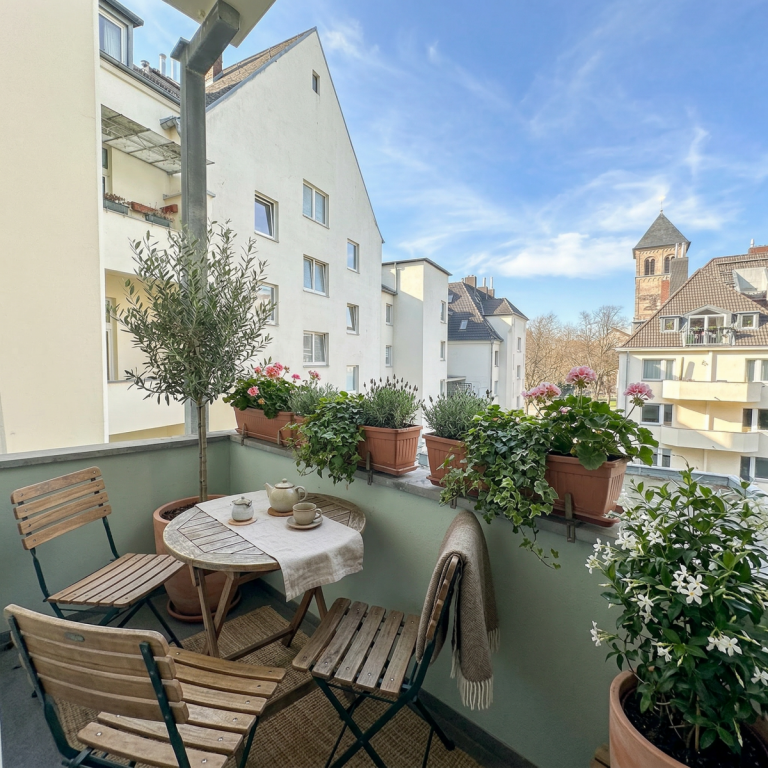 Balkon (virtuell m�bliert) D�sseldorf - D�sseldorf - Unterbilk Etagenwohnung Effektiv aufgeteilt & zuverl�ssig vermietet - 2,5-Zimmer-Wohnung mit Balkon zum Innenhof!
