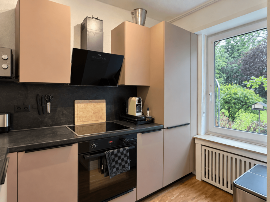 K�che mit Einbauk�che Wohnung D�sseldorf