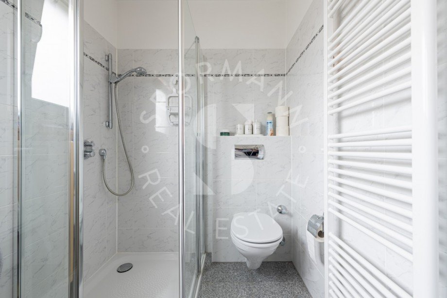 Duschbadezimmer Obergeschoss Reihenmittelhaus D�sseldorf