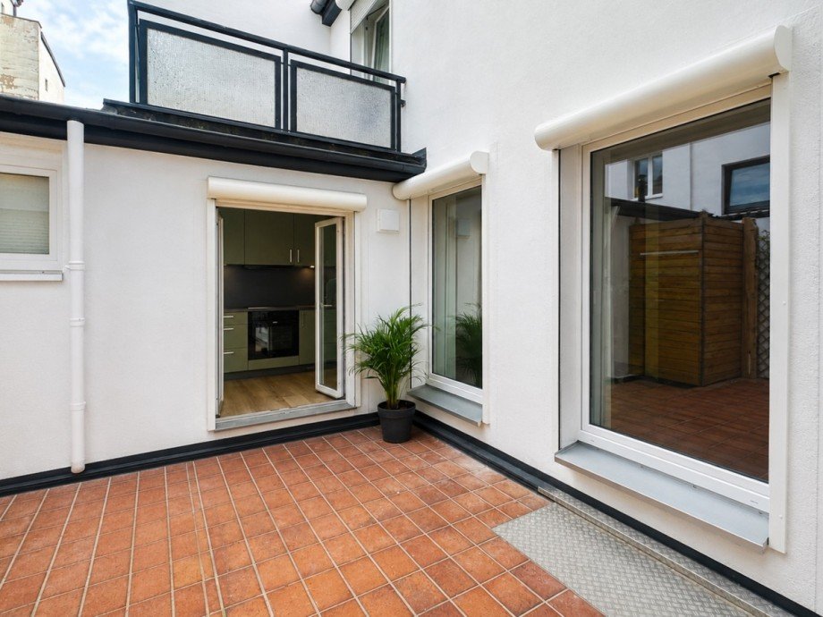 Terrasse im Innenhof Terrassenwohnung D�sseldorf