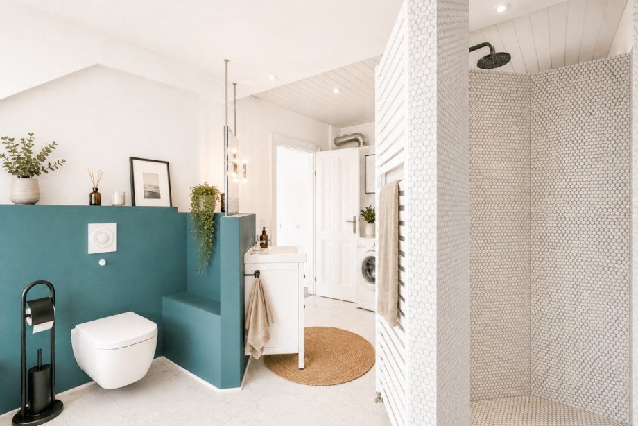 Modernes Dusch- und Wannenbad Maisonettewohnung D�sseldorf