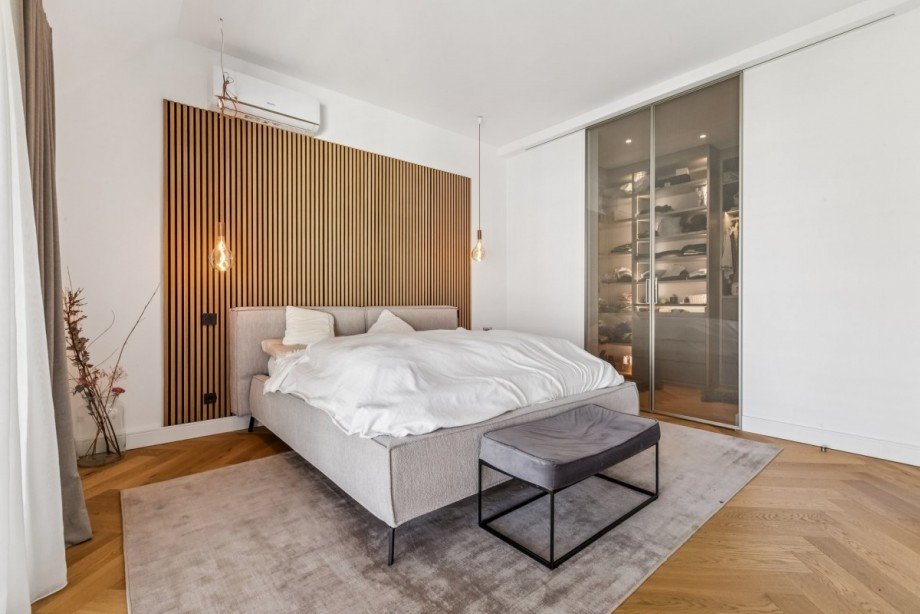 Master-Schlafzimmer mit Ankleide Wohnung D�sseldorf