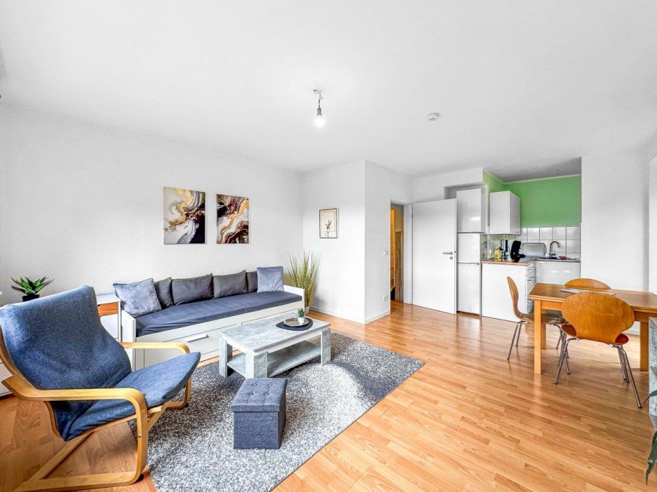 Wohn-/ Schlafzimmer Etagenwohnung D�sseldorf