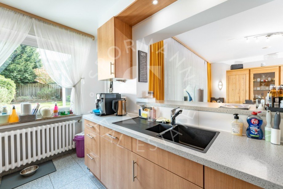 Kumit Einbauku Reihenmittelhaus D�sseldorf
