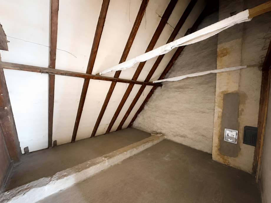 Dachspitz Dachgeschosswohnung D�sseldorf