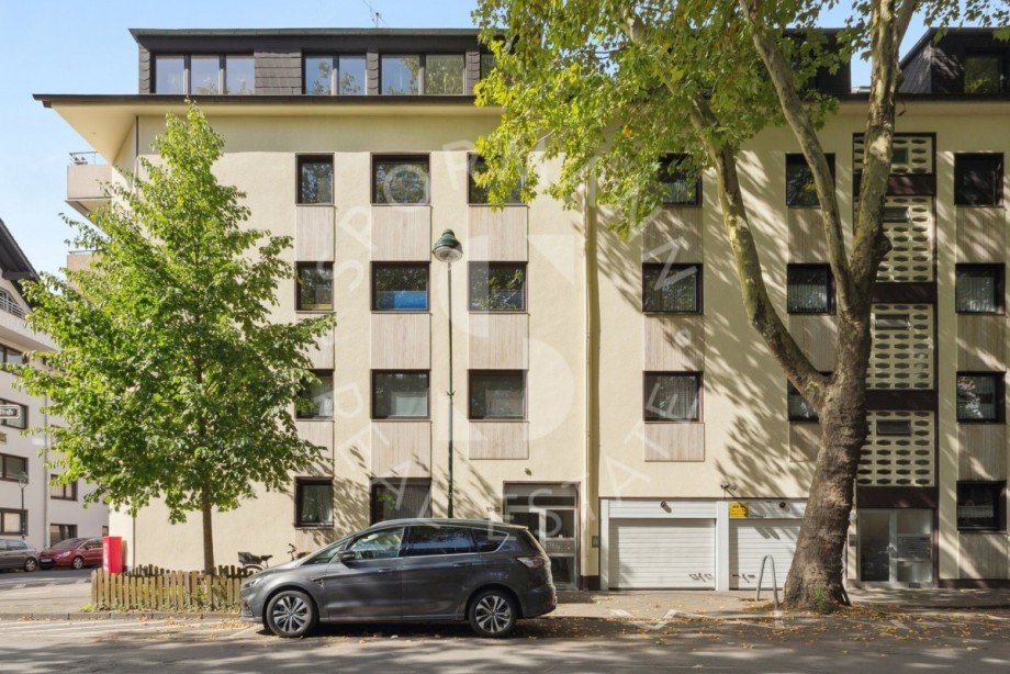 Frontansicht Maisonettewohnung D�sseldorf