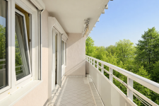 Hauptbild Lichtdurchflutet & bestens geschnitten - Wohnung mit S�dbalkon, Aufzug und Garage optional