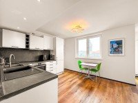 Bild (cffca0a920446decad1ea927b536cb15): Exklusiv m�blierte Terrassenwohnung in �u�erst zentraler Lage mit komfortablem Aufzugszugang