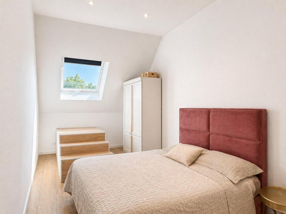Schlafzimmer Dachgeschosswohnung D�sseldorf