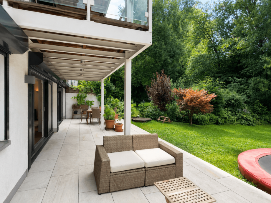 Sonnenterrasse Maisonettewohnung D�sseldorf