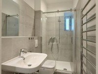 Bild (e5732f992085453260c8f89a8ad72cff): Saniert und vollst�ndig m�bliert: hochwertig ausgestattete 1,5-Zimmer-Wohnung