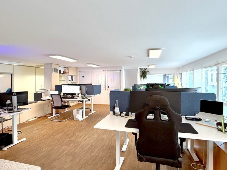 B�ro Gro�raum B�rofl�che D�sseldorf