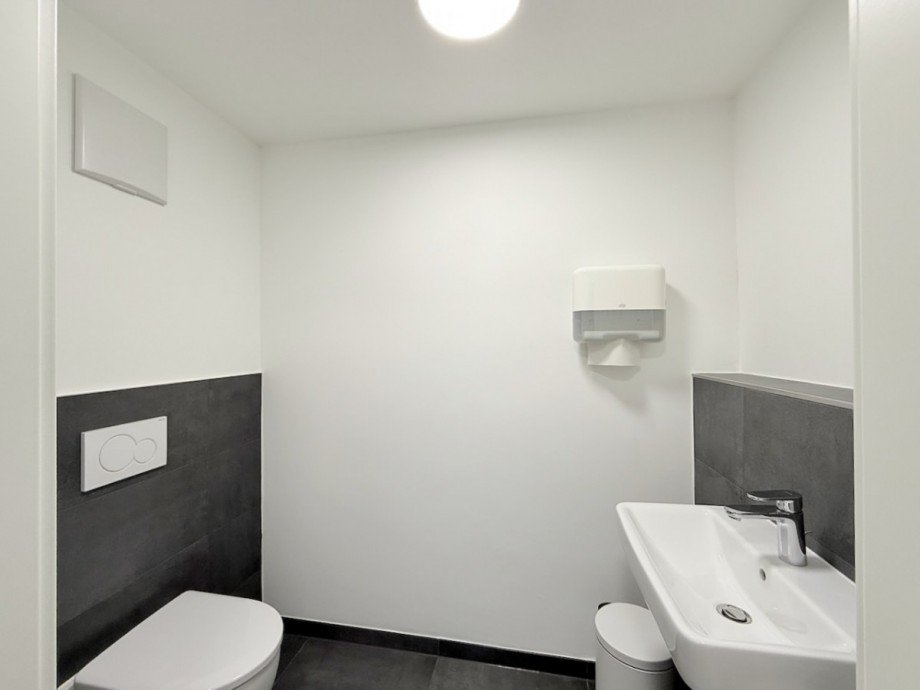 WC B�ro / Praxis D�sseldorf